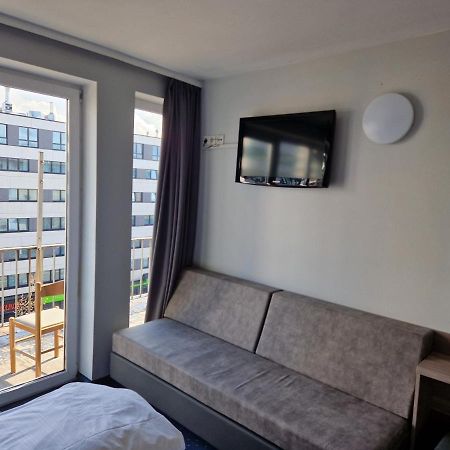 Hotel Mercedes/Centrum Hamburg Bagian luar foto